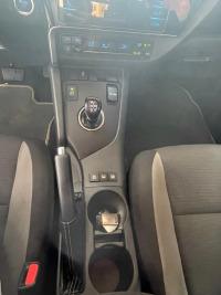 TOYOTA Auris 1.8 140H Hybrid Business