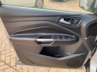 Ford Kuga 2.0 TDCi 110kW 4x2 ASS Titanium