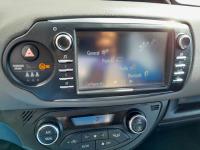 TOYOTA Yaris 1.5 100H Active Ecovan