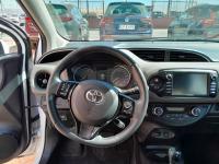 TOYOTA Yaris 1.5 100H Active Ecovan