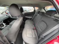 Kia Cee 1.4 CVVT 74kW 100CV Drive