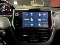 Peugeot 2008 Allure PureTech 110 SS 6 Vel. MAN