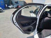 Mazda Mazda2 1.5 85 kW 116 CV CVT Centreline