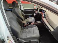 Volkswagen Golf Style 1.5 eTSI 110kW 150CV DSG
