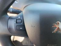 Peugeot 208 5P ACTIVE BlueHDi 55kW 75CV