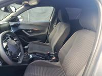 Peugeot 2008 Allure Pack Puretech 100 SS 6 Vel. MAN