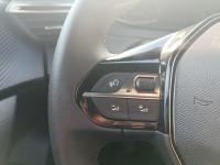 Peugeot 2008 Allure Pack Puretech 100 SS 6 Vel. MAN