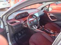 Peugeot 2008 Active 1.2L PureTech 82