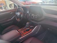 TOYOTA Highlander 2.5 Advance P. Met. Techo Panoramico