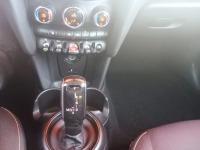 Mini Mini COOPER 5 PUERTAS