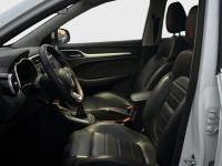 Mg Zs 1.5L MT 2WD LUX LHD 360 Camera DARK