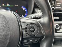 TOYOTA Corolla 2.0 180H FEEL ECVT