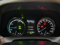 TOYOTA Rav4 2.5l hybrid 4WD Feel