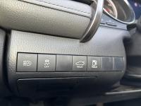 TOYOTA Camry 2.5 220H Advance