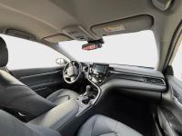 TOYOTA Camry 2.5 220H Advance