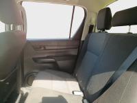 TOYOTA Hilux 2.4 D4D Cabina Doble GX