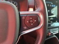 Volvo Xc40 2.0 B4 G AWD Momentum Pro Auto