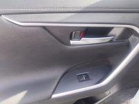 TOYOTA Rav4 2.5l 220H Advance Plus