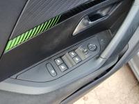 Peugeot 2008 Active Puretech 100 SS 6 Vel. MAN