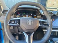 Mg Zs Hybrid Standard