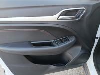 Mg Zs 1.0 T-GDI 111 Luxury  5P