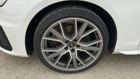 Audi A4 Avant Black line 35 TDI 120kW S tronic