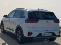 Kia Niro 1.6 GDi HEV 104kW (141CV) Drive