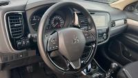 Mitsubishi Outlander 220 DI-D Motion 2WD 5 Plazas