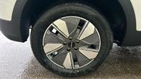 EBRO S400 1.5 DHE HEV Excellence CVT