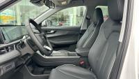 EBRO S400 1.5 DHE HEV Excellence CVT