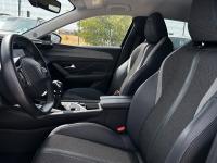 Peugeot 308 5P Allure PureTech 130 SS MAN
