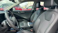 Kia Niro 1.6 GDi HEV 95kW (129CV) Drive