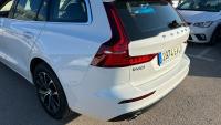 Volvo V60 2.0 B4 (D) Momentum Pro Auto