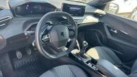 Peugeot 2008 Allure Gasolina 100 SS 6 Vel. MAN