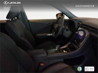 LEXUS Lbx EMOTION+