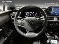 LEXUS Ux +