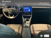 LEXUS Lbx Emotion+