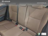 LEXUS Lbx Elegant+