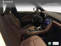 LEXUS Lbx Elegant+