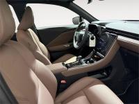 LEXUS Lbx Elegant+