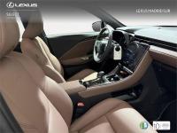 LEXUS Lbx Elegant