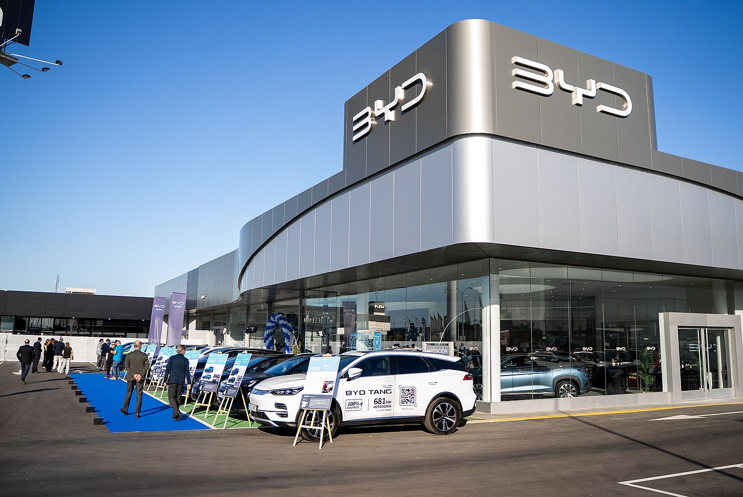 BYD ASTARA - Concesionario oficial BYD Leganés 1