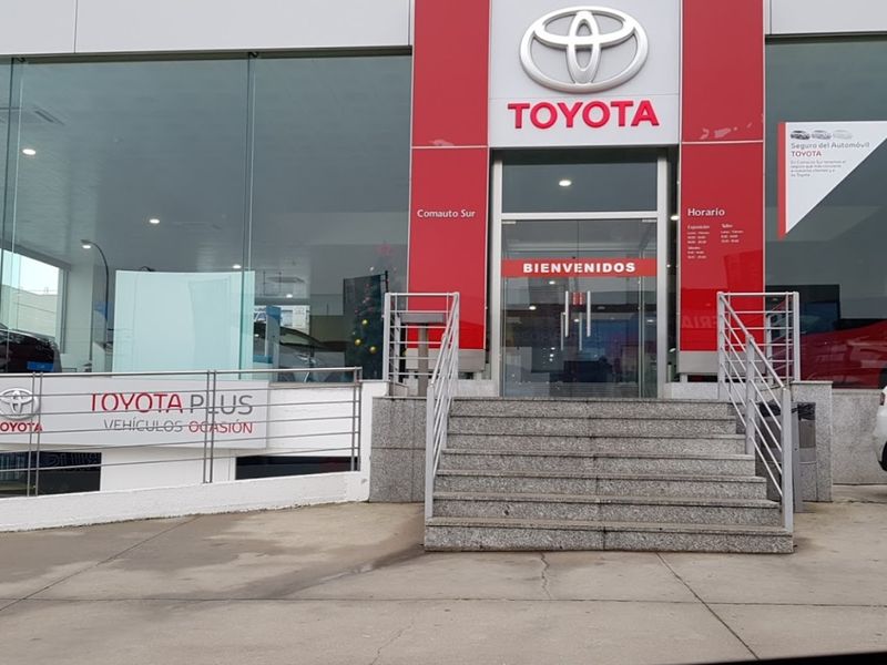 COMAUTO TOYOTA - del Automóvil