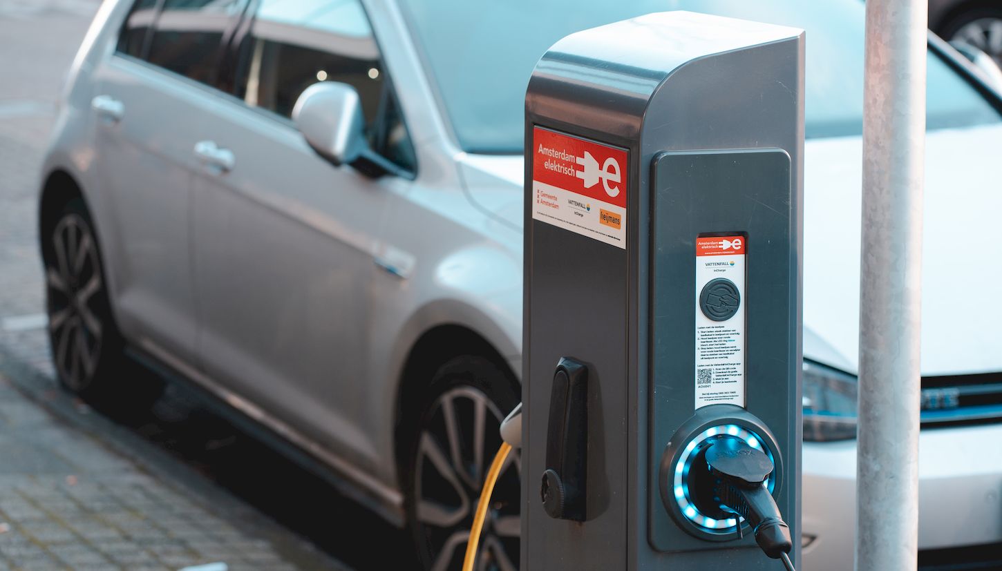 Plan Moves III 2021. Conoce las ayudas a la compra del coche eléctrico